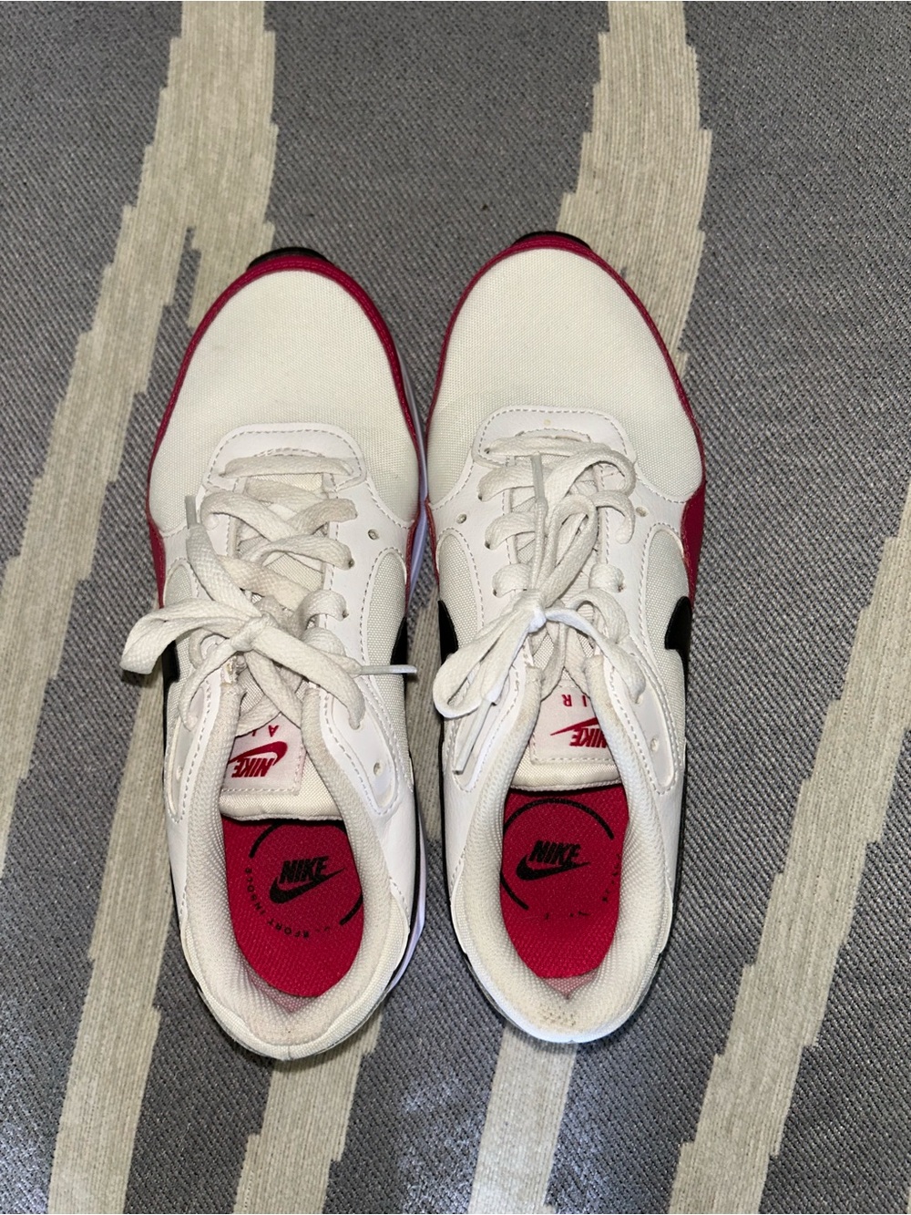 Nike Air Max - W7